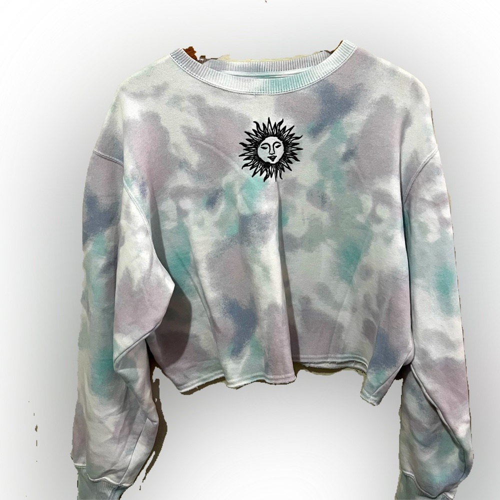 Hollister Crop Sweatshirt- Size Medium